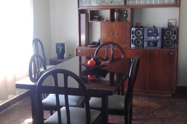 cASA PARA 6 PERSONAS FRENTE AL LAGO! PARQUE - PILETA- VISTA INCREIBLE