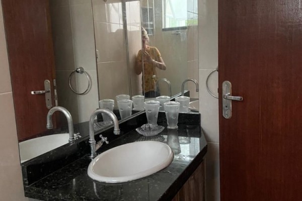 HERMOSO Y MODERNO DEPARTAMENTO PARA   PERSONAS, A    DEL MAR