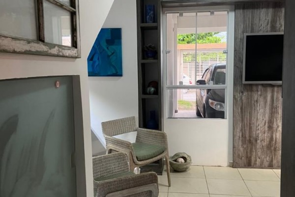 HERMOSO Y MODERNO DEPARTAMENTO PARA   PERSONAS, A    DEL MAR