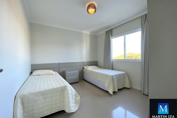 HERMOSO Y AMPLIO DEPARTAMENTO PARA 8 CON VISTA AL MAR EN MARISCAL