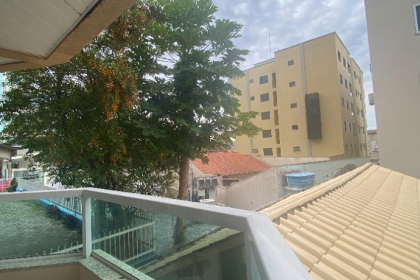 AMPLIO DEPARTAMENTO A  METROS DEL MAR PARA 8 PERSONAS!!