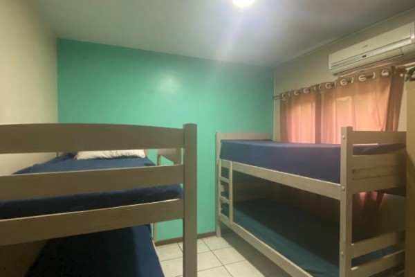 AMPLIO DEPARTAMENTO A  METROS DEL MAR PARA 8 PERSONAS!!