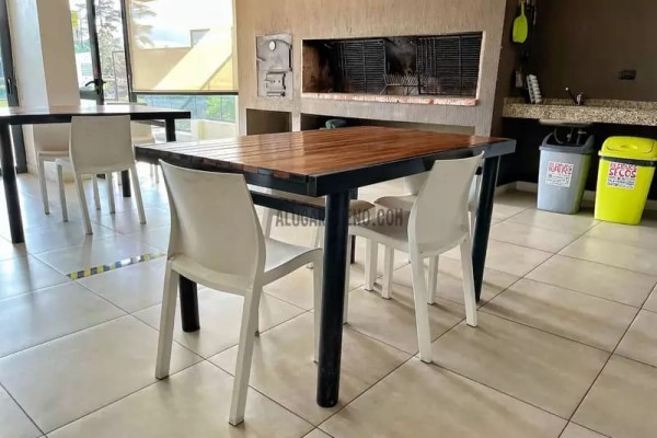 DEPARTAMENTO PARA 6/7 PERSONAS CON PILETA - CENTRICO - COCHERA - EQUIPAMIENTO FULL