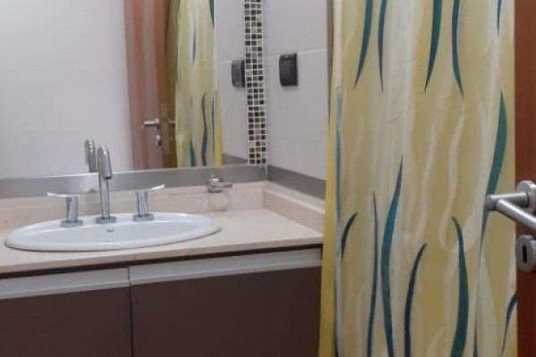 DEPARTAMENTO PARA 6/7 PERSONAS CON PILETA - CENTRICO - COCHERA - EQUIPAMIENTO FULL