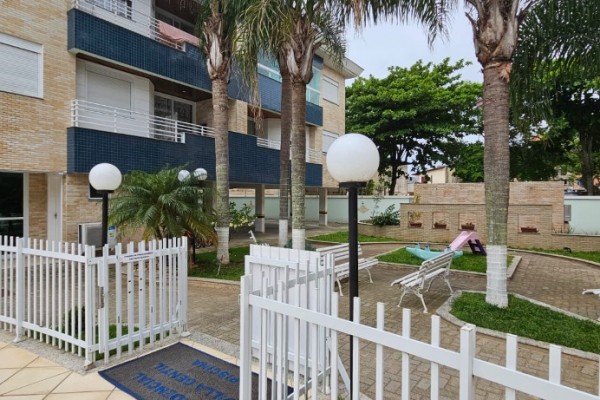 DEPARTAMENTO PARA 6 PERSONAS CON PILETA A 100 METROS DEL MR