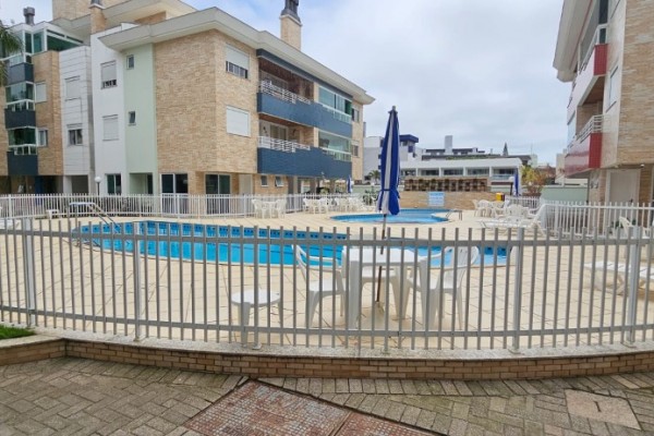 DEPARTAMENTO PARA 6 PERSONAS CON PILETA A 100 METROS DEL MR