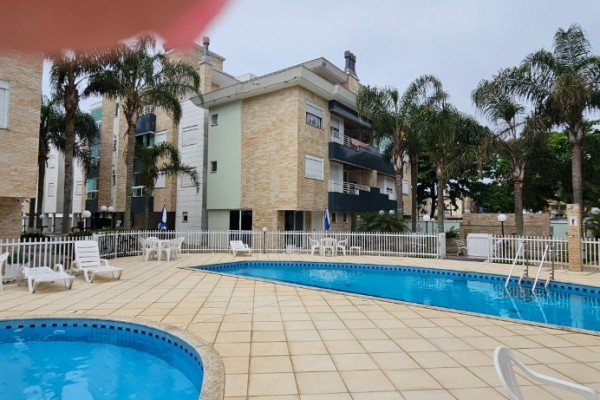 DEPARTAMENTO PARA 6 PERSONAS CON PILETA A 100 METROS DEL MR