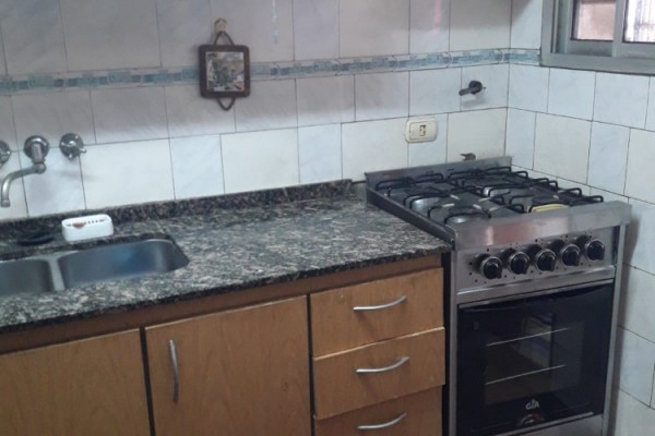 CASA PARA 4 PERSONAS CON PILETA USO EXCLUSIVO 
