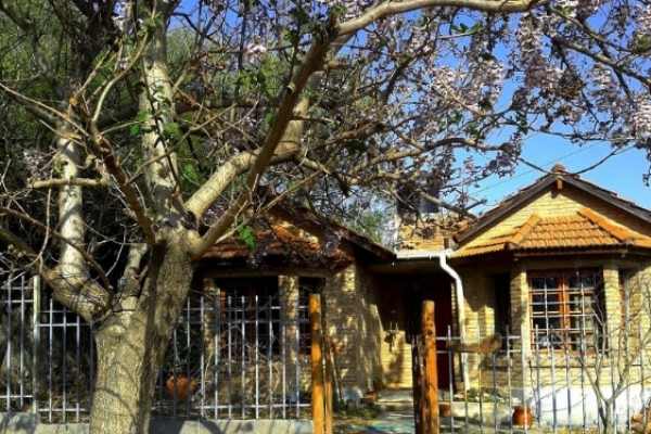 CASA PARA 4 PERSONAS CON PILETA USO EXCLUSIVO 