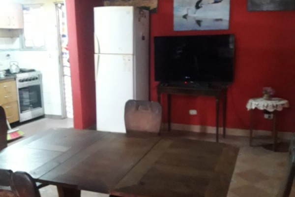 CASA PARA 4 PERSONAS CON PILETA USO EXCLUSIVO 