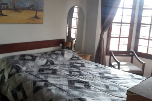 CASA PARA 4 PERSONAS CON PILETA USO EXCLUSIVO 