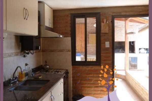 CASA PARA 4/5 PERSONAS CON PILETA USO EXCLUSIVO