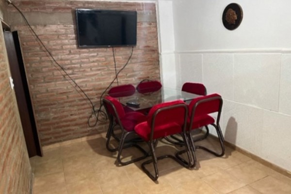 CASA PARA 4/5 PERSONAS CON PILETA USO EXCLUSIVO