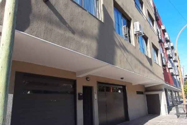 DEPARTAMENTO UN DORMITORIO CON PISCINA Y COCHERA (OPCIONAL)
