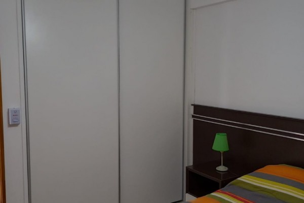 DEPARTAMENTO UN DORMITORIO CON TERRAZA, COCHERA, PISCINA Y QUINCHO