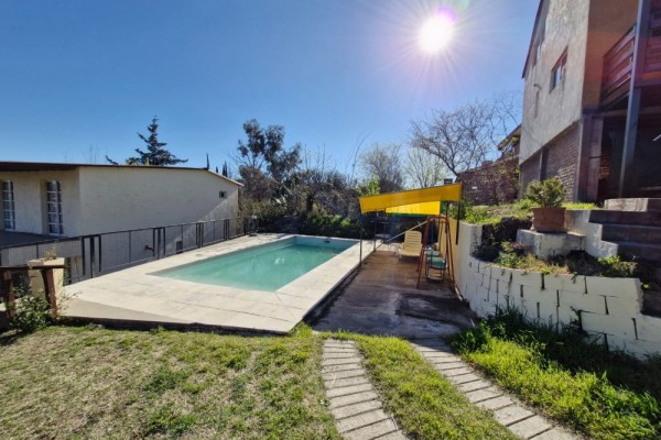 CASA PARA 7 CON PILETA