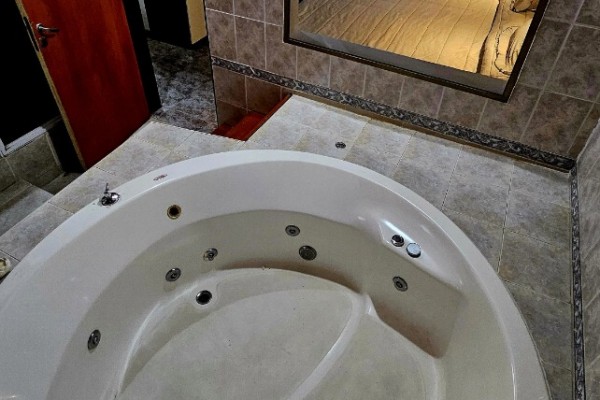 CASA PARA 4/5 PERSONAS CON PILETA 