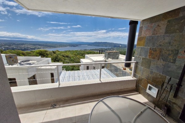 Departamento en hermoso complejo para 