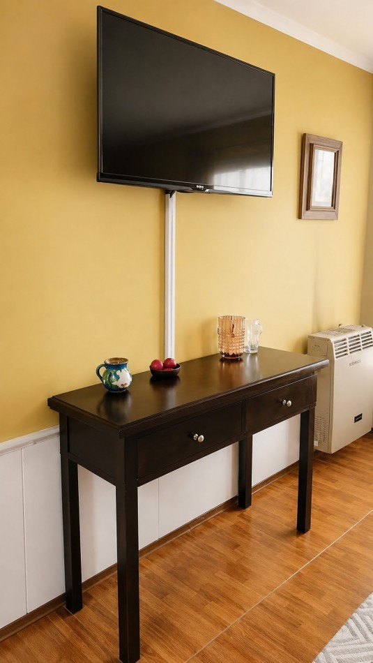 CASA PARA 12 PERSONAS - 5 DORMITORIOS - PILETA CERRADA - QUINCHO - CENTRICA
