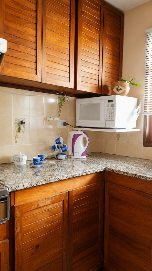CASA PARA 12 PERSONAS - 5 DORMITORIOS - PILETA CERRADA - QUINCHO - CENTRICA