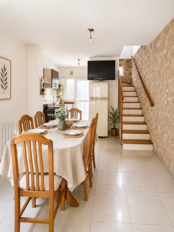 DUPLEX PARA 4 PERSONAS. - PILETA-COCHERA-QUINCHO-ZONA COSTANERA