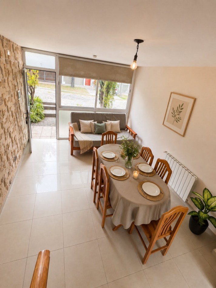 DUPLEX PARA 4 PERSONAS. - PILETA-COCHERA-QUINCHO-ZONA COSTANERA