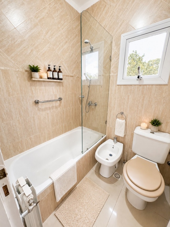 DUPLEX PARA 4 PERSONAS. - PILETA-COCHERA-QUINCHO-ZONA COSTANERA