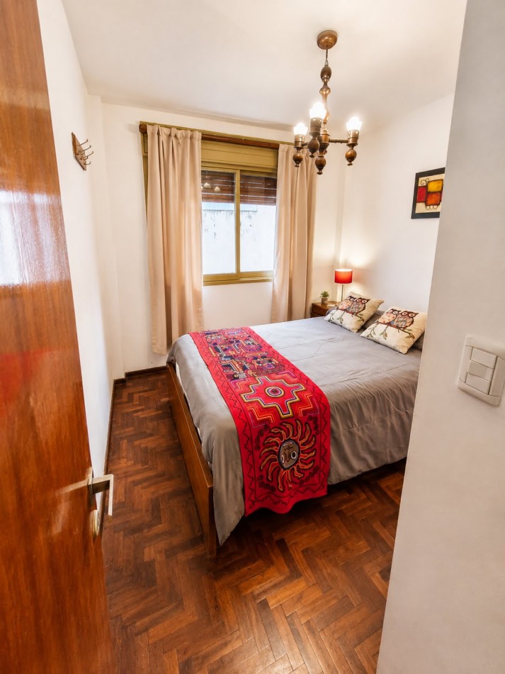 DEPARTAMENTO EN PLENO CENTRO PARA 6 PERSONAS CON COCHERA