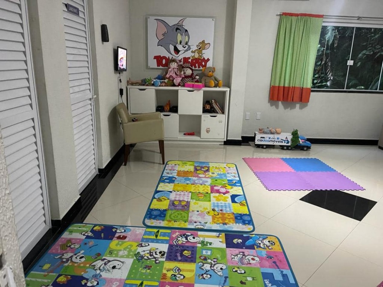 DEPARTAMENTOS EN COMPLEJO CON 3 PISCINAS, UNA CLIMATIZ, SALA DE JUEGOS, GIMNASIO, SAUNA