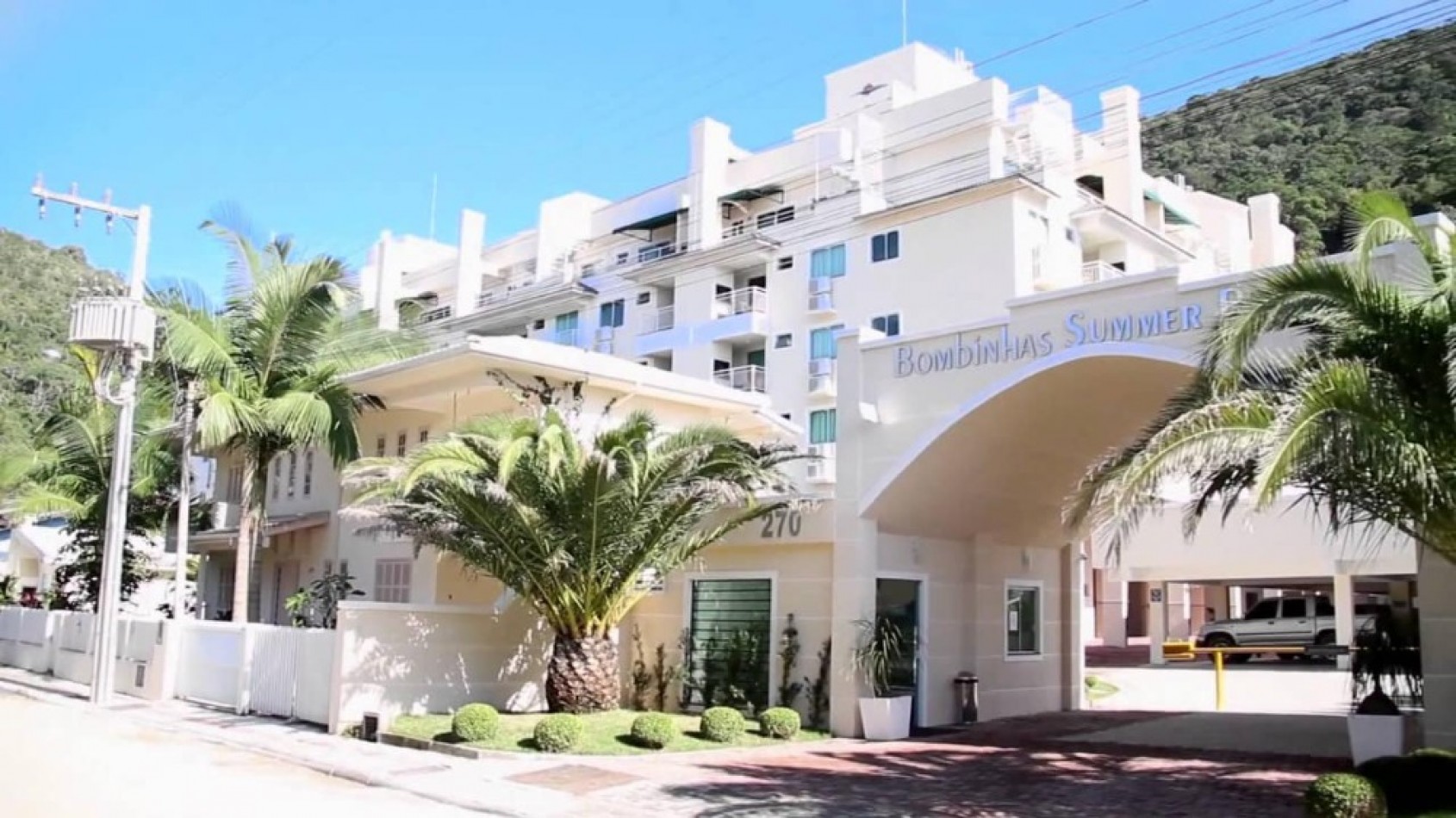 DEPARTAMENTOS EN COMPLEJO CON 3 PISCINAS, UNA CLIMATIZ, SALA DE JUEGOS, GIMNASIO, SAUNA