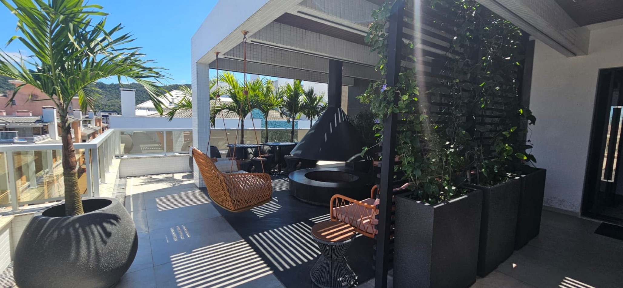 CONDOMINIO FRENTE AL MAR - PISCINA - GIMNASIO - S.U.M.