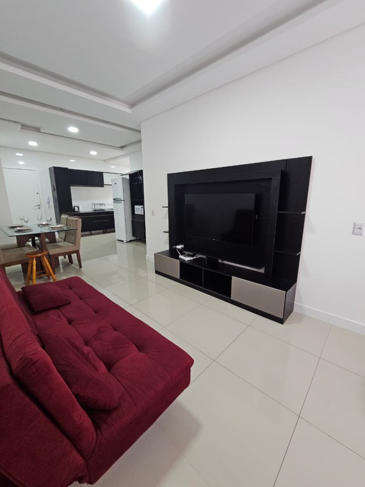 DEPARTAMENTO PARA 5 CON PISCINA - A 300 METROS DEL MAR