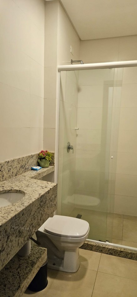 DEPARTAMETOS EN CONDOMINIO CON PISCINA A 850 METROS DEL MAR - INGLESES NORTE