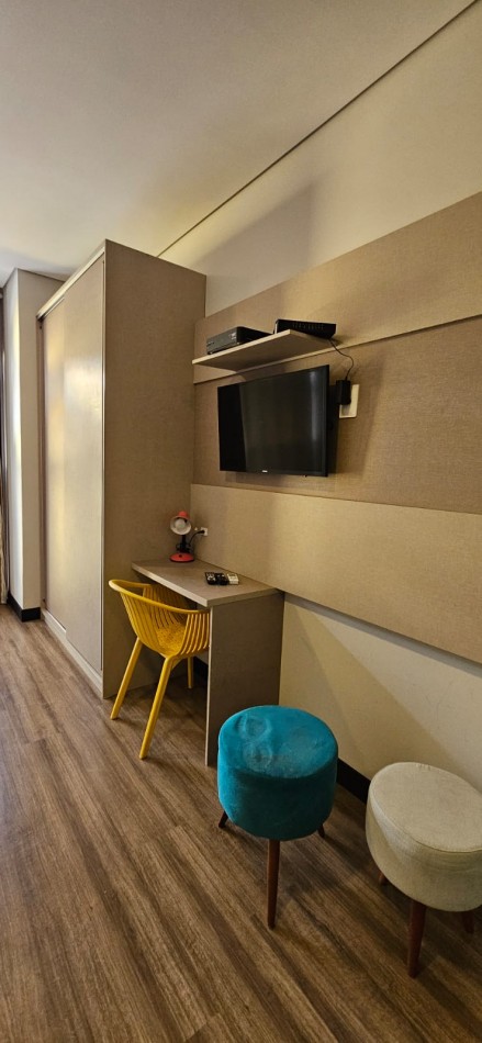 DEPARTAMETOS EN CONDOMINIO CON PISCINA A 850 METROS DEL MAR - INGLESES NORTE
