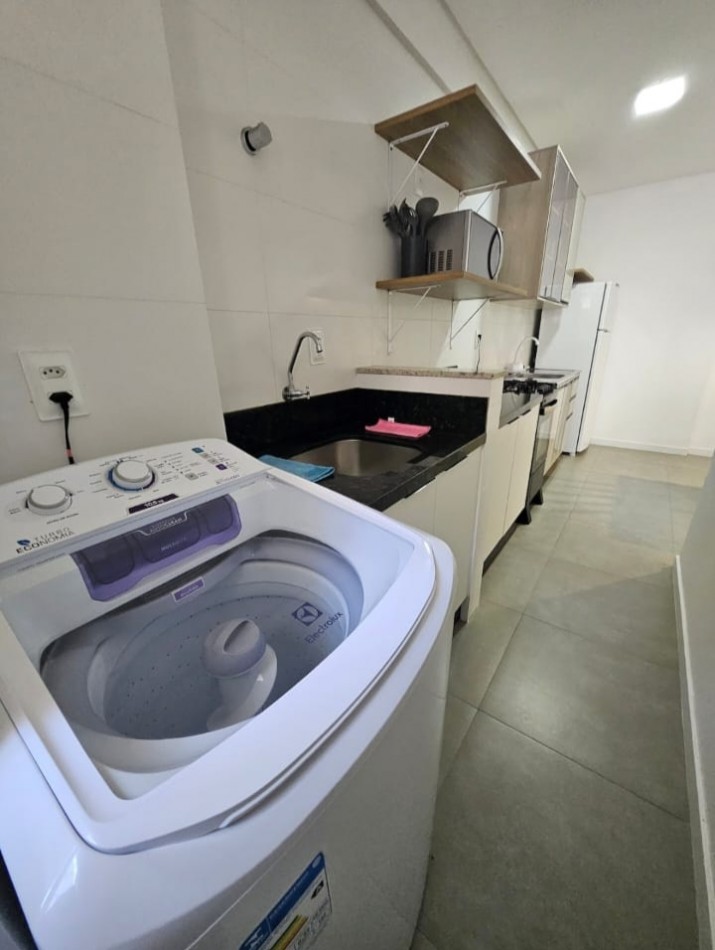 DEPARTAMENTO PARA 4 CON PISCINA - A 550 METROS DEL MAR - INGLESES 