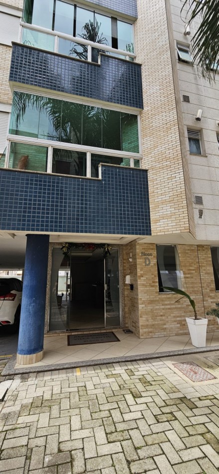 DEPARTAMENTOS PARA 6 CON PISCINA - A 250 METROS DEL MAR - INGLESES CENTRO