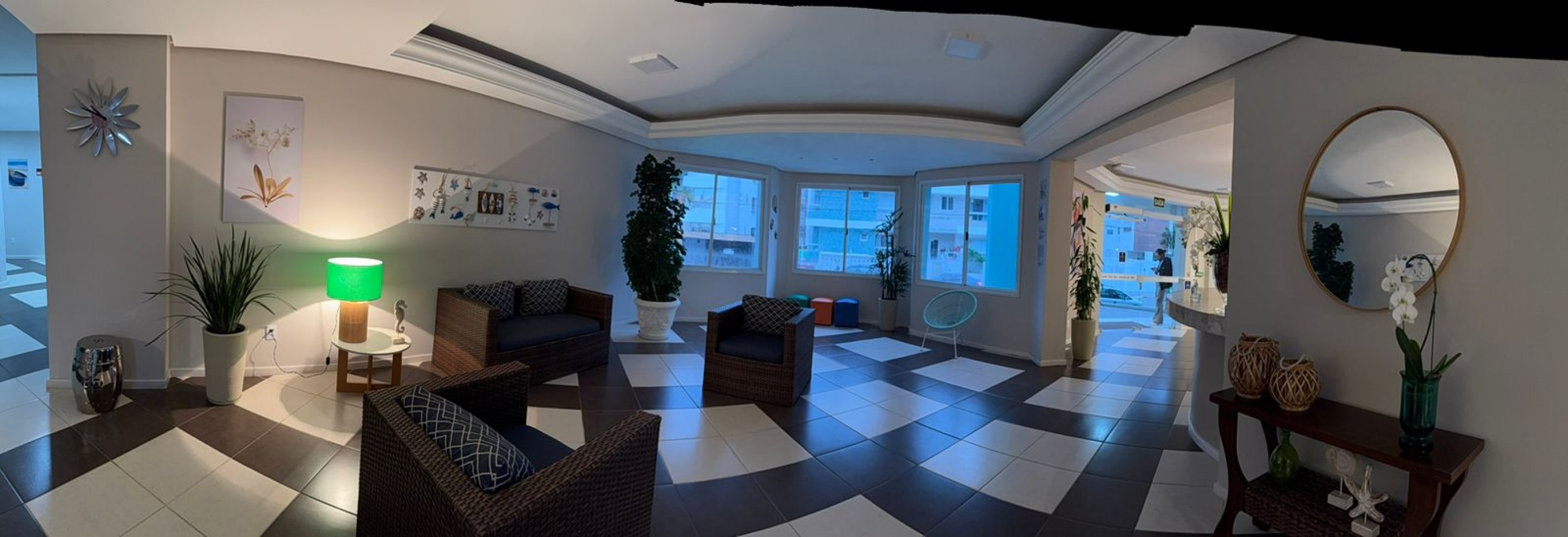 DEPARTAMENTOS FRENTE AL MAR - PILETA CLIMATIZADA - QUINCHO - JUEGOS PARA NIÑOS - SOLARIUM -