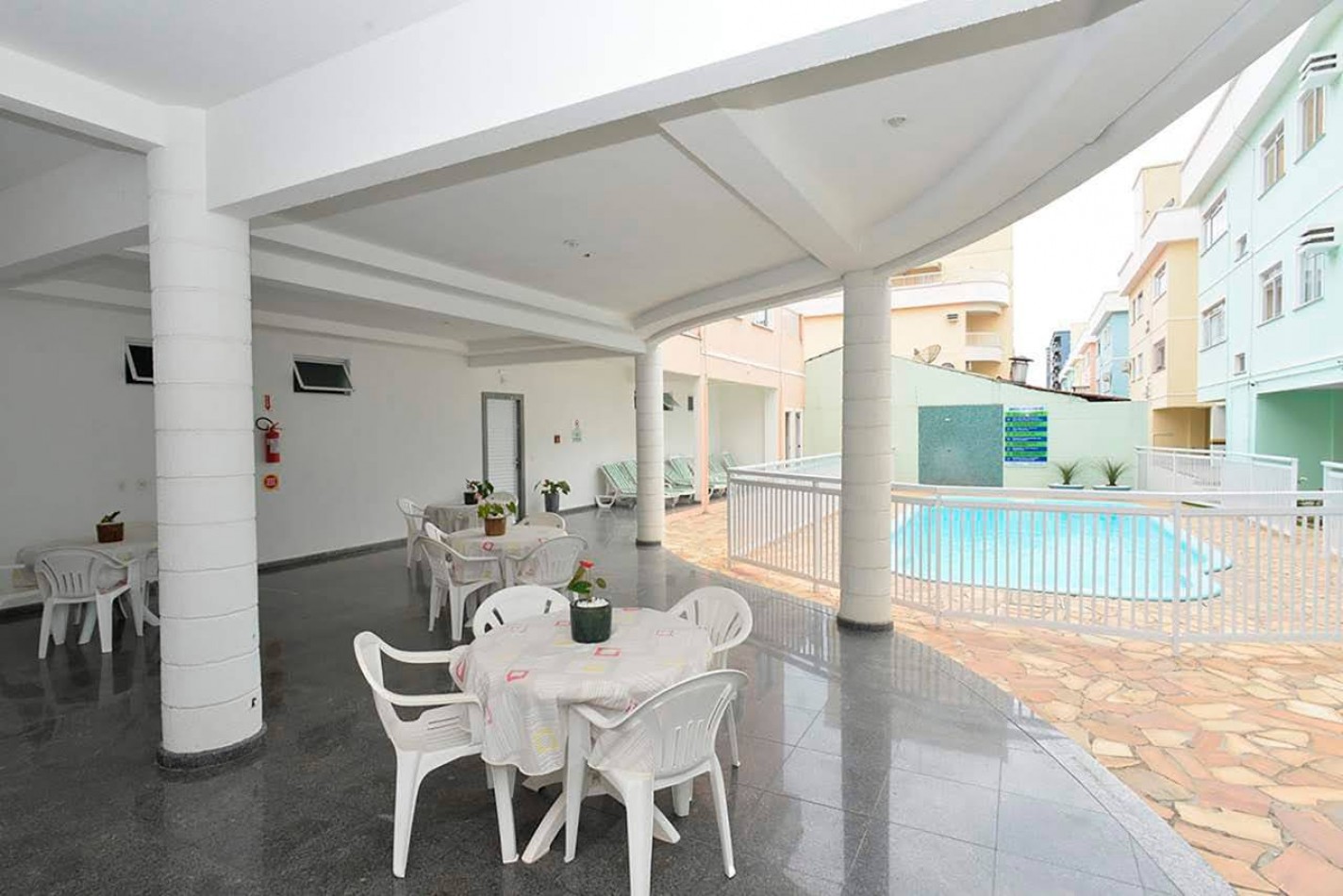 Departamentos en Complejo con Piscina, proximo al mar