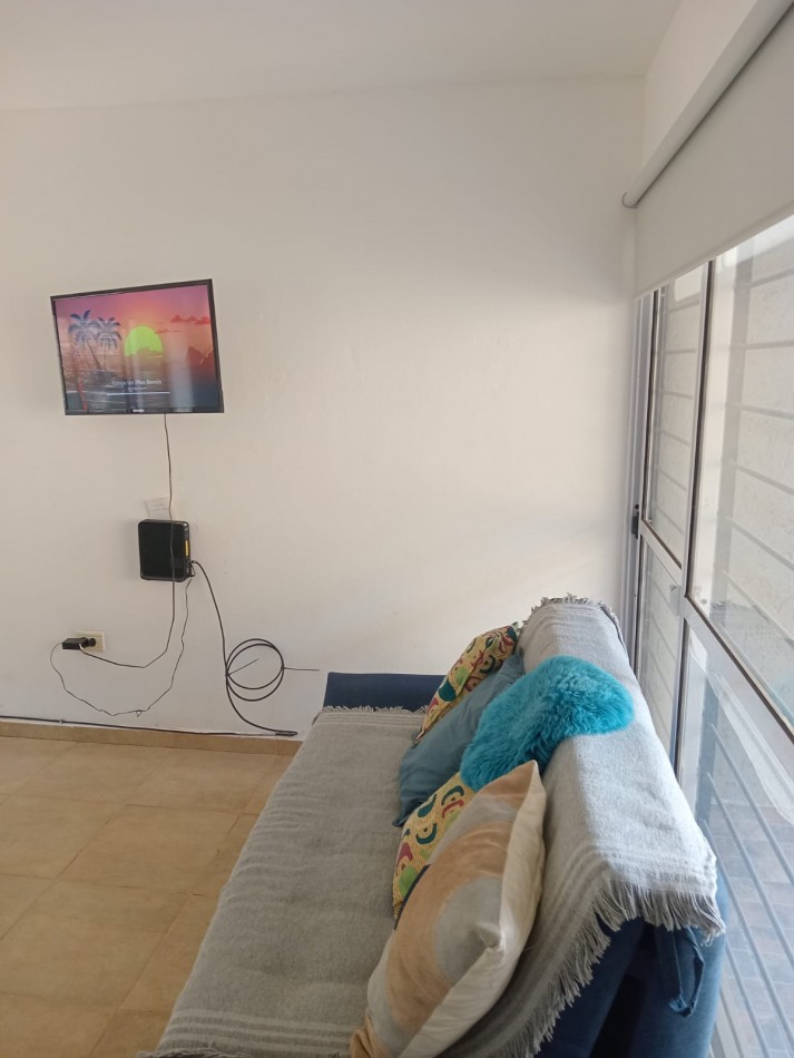 DUPLEX 2 DORMITORIOS CON COCHERA Y PATIO PROPIO EN BARRIO LAS ENSENADAS