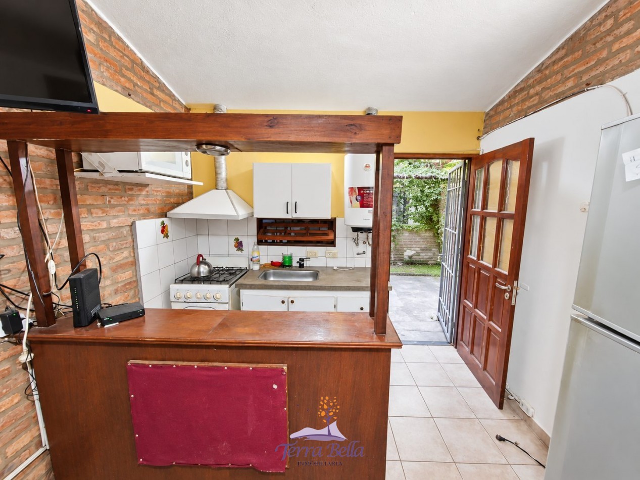 CASA PH DE DOS DORMITORIOS CON PILETA, QUINCHO Y COCHERA