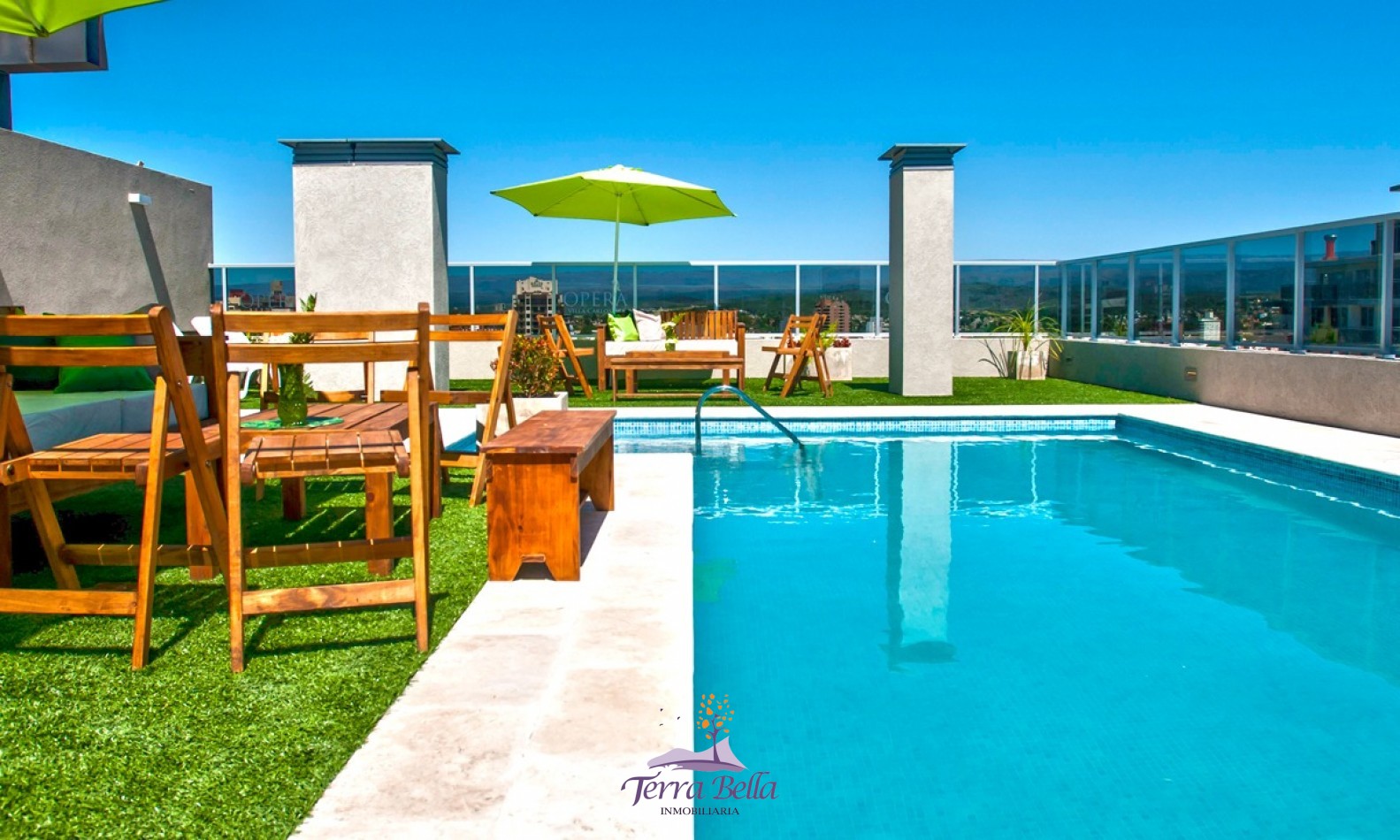 DEPARTAMENTO PARA 4 PERSONAS - CENTRICO-PILETA-TERRAZA-COCHERA-GIM-JUEGOS