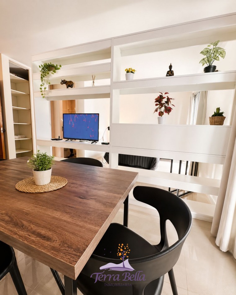 DEPARTAMENTO PARA 4 PERSONAS - CENTRICO-PILETA-TERRAZA-COCHERA-GIM-JUEGOS