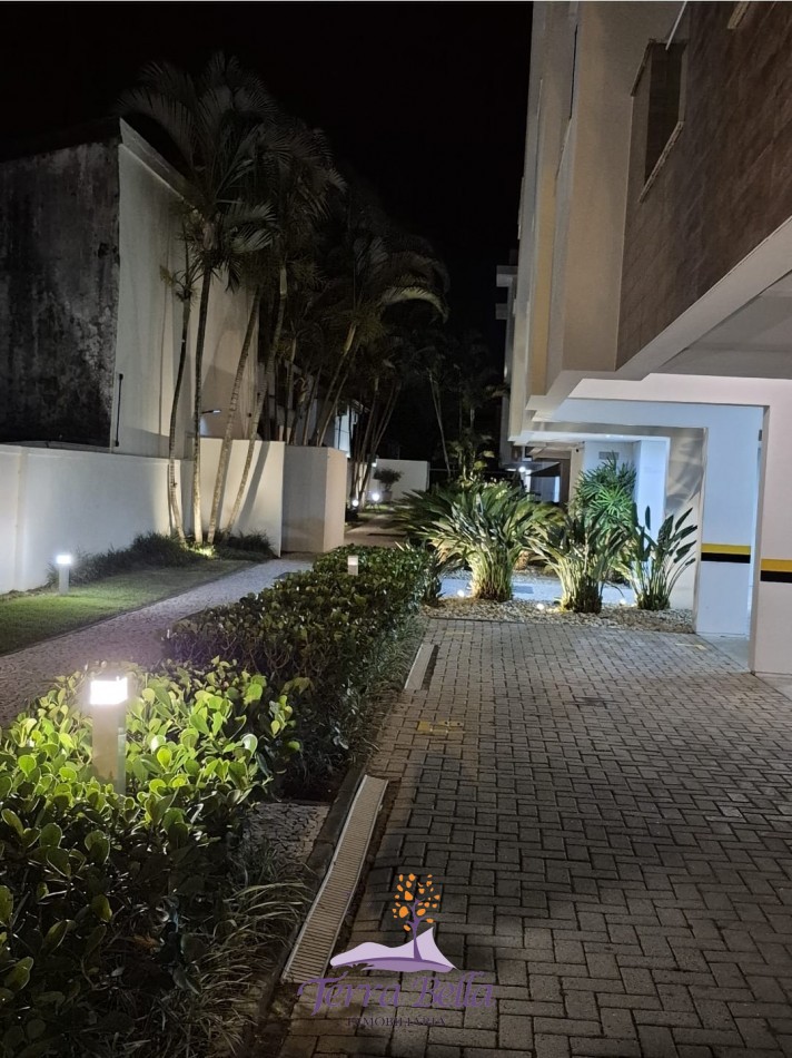 DEPARTAMENTO PARA 8 - PISCINA - A 150 METROS DEL MAR - CACHOEIRA