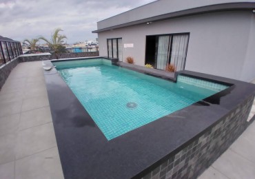 DEPARTAMETOS EN CONDOMINIO CON PISCINA A 850 METROS DEL MAR - INGLESES NORTE